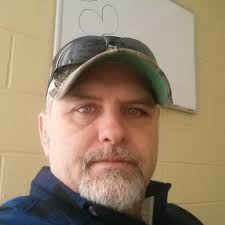 Артур Левин